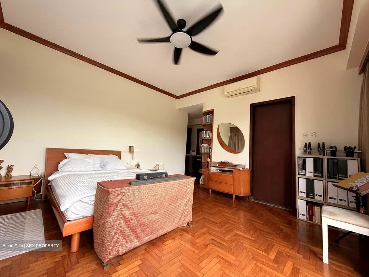 UE Square (D9), Apartment #561877441